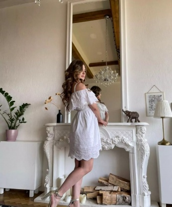 У меня найдешь все, о чем только мечтал. 🌟
Мои услуги включают классический секс, оральный секс, массаж и многое другое. Я всегда открыта для экспериментов и новых впечатлений. 💫
Со мной ты можешь быть совершенно уверен, ведь я обладаю невероятной харизмой и мастерством. Мои клиенты оставляют только положительные отзывы, подтверждающие мою превосходную работу. 💋
Фото настоящие, я живу в Москве и готова встретиться с тобой в уютной атмосфере своей уютной квартиры в центре Москвы. 🏢💕
Ты заслуживаешь самых высоких ощущений, которые я с радостью подарю тебе. Со мной ты точно не пожалеешь. Обещаю, что каждая встреча со мной будет запоминающейся и сочной. 😘💦
Не жди и не медли, позвони мне прямо сейчас и подари себе неповторимый опыт настоящего наслаждения. Жду тебя, мой сладкий. 💕 Оксана